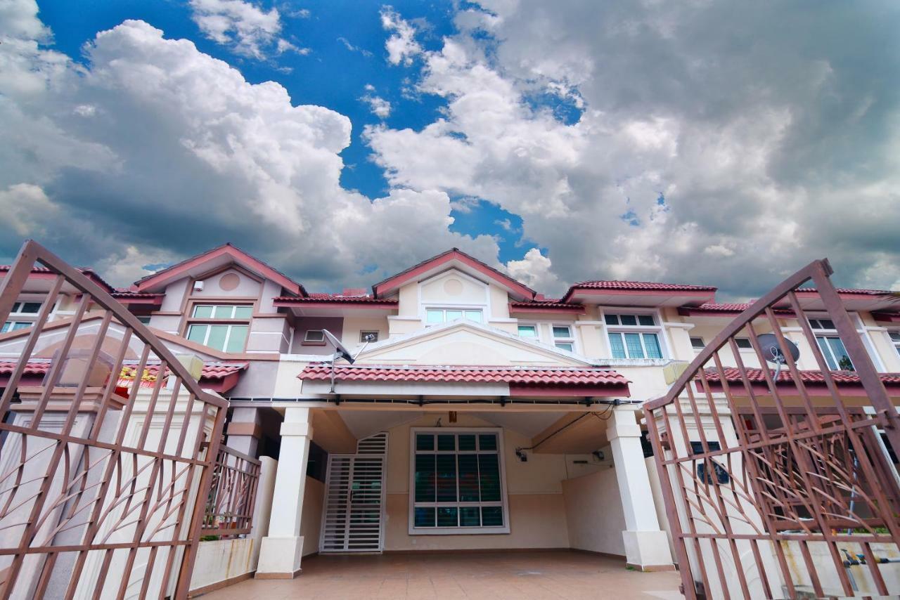 Singstay Guesthouse Mersing Exterior photo